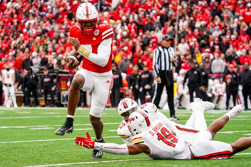 Clash at SECU Stadium: Maryland Terrapins vs Michigan Wolverines in College Football Showdown