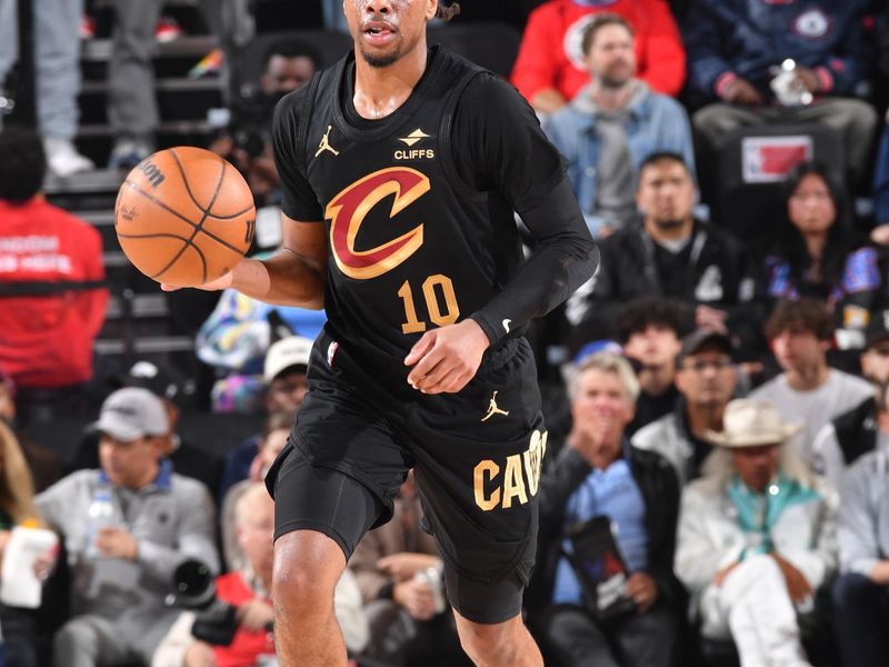 INGLEWOOD, CA - MARCH 18:  Darius Garland #10 of the Cleveland Cavaliers dribbles the ball during the game against the LA Clippers on March 18, 2025 at Intuit Dome in Los Angeles, California. NOTE TO USER: User expressly acknowledges and agrees that, by downloading and/or using this Photograph, user is consenting to the terms and conditions of the Getty Images License Agreement. Mandatory Copyright Notice: Copyright 2025 NBAE (Photo by Juan Ocampo/NBAE via Getty Images)