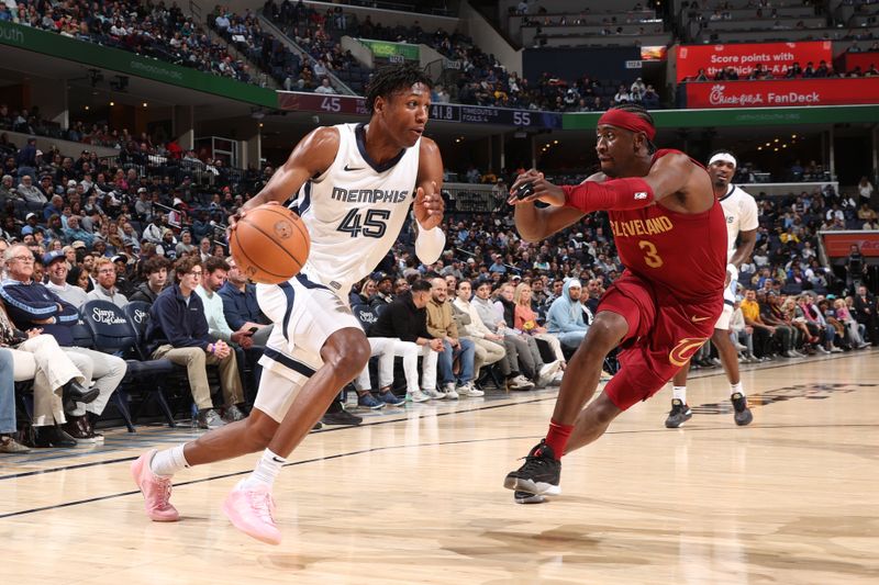 MEMPHIS, TN - FEBRUARY 1: GG Jackson #45 of the Memphis Grizzlies handles the ball during the game  against the Cleveland Cavaliers  on February 1, 2024 at FedExForum in Memphis, Tennessee. NOTE TO USER: User expressly acknowledges and agrees that, by downloading and or using this photograph, User is consenting to the terms and conditions of the Getty Images License Agreement. Mandatory Copyright Notice: Copyright 2024 NBAE (Photo by Joe Murphy/NBAE via Getty Images)