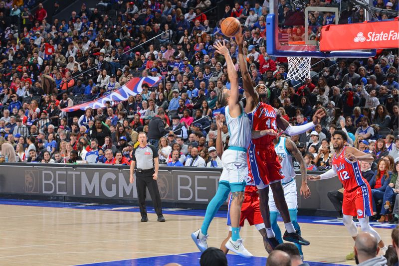 PHILADELPHIA, PA - MARCH 1: Paul Reed #44 of the Philadelphia 76ers blocks Cody Martin #11 of the Charlotte Hornets during the game on March 1, 2024 at the Wells Fargo Center in Philadelphia, Pennsylvania NOTE TO USER: User expressly acknowledges and agrees that, by downloading and/or using this Photograph, user is consenting to the terms and conditions of the Getty Images License Agreement. Mandatory Copyright Notice: Copyright 2024 NBAE (Photo by Jesse D. Garrabrant/NBAE via Getty Images)