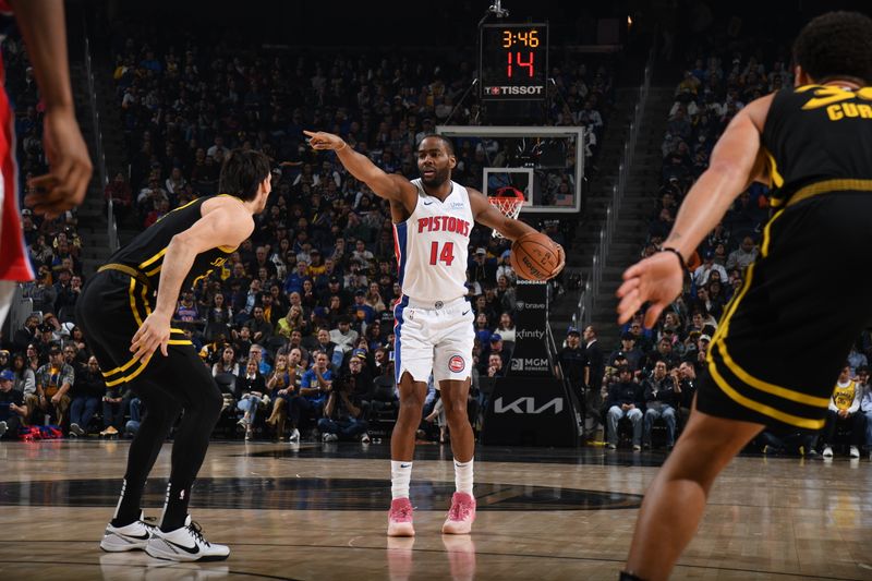 SAN FRANCISCO, CA - JANUARY 5: Alec Burks #14 of the Detroit Pistons dribbles the ball during the game against the Golden State Warriors on January 5, 2024 at Chase Center in San Francisco, California. NOTE TO USER: User expressly acknowledges and agrees that, by downloading and or using this photograph, user is consenting to the terms and conditions of Getty Images License Agreement. Mandatory Copyright Notice: Copyright 2024 NBAE (Photo by Noah Graham/NBAE via Getty Images)