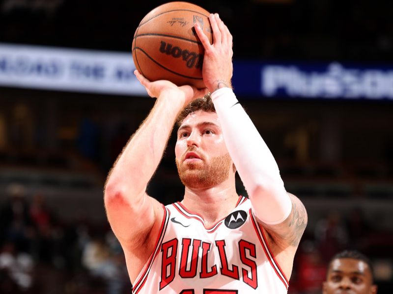 CHICAGO, IL - OCTOBER 19: Onuralp Bitim #17 of the Chicago Bulls shoots a free throw during the game against the Minnesota Timberwolves on October 19, 2023 at United Center in Chicago, Illinois. NOTE TO USER: User expressly acknowledges and agrees that, by downloading and or using this photograph, User is consenting to the terms and conditions of the Getty Images License Agreement. Mandatory Copyright Notice: Copyright 2023 NBAE (Photo by Jeff Haynes/NBAE via Getty Images)