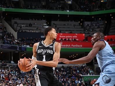 MEMPHIS, TN - JANUARY 2:  Victor Wembanyama #1 of the San Antonio Spurs handles the ball during the game  on January 2, 2024 at FedExForum in Memphis, Tennessee. NOTE TO USER: User expressly acknowledges and agrees that, by downloading and or using this photograph, User is consenting to the terms and conditions of the Getty Images License Agreement. Mandatory Copyright Notice: Copyright 2024 NBAE (Photo by Joe Murphy/NBAE via Getty Images)