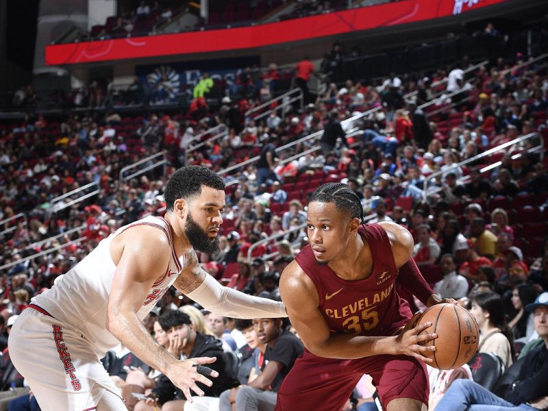 HOUSTON, TX - MARCH 16:  Isaac Okoro #35 of the Cleveland Cavaliers handles the ball during the game against the Houston Rockets on March 16, 2023 at the Toyota Center in Houston, Texas. NOTE TO USER: User expressly acknowledges and agrees that, by downloading and or using this photograph, User is consenting to the terms and conditions of the Getty Images License Agreement. Mandatory Copyright Notice: Copyright 2024 NBAE (Photo by Logan Riely/NBAE via Getty Images)