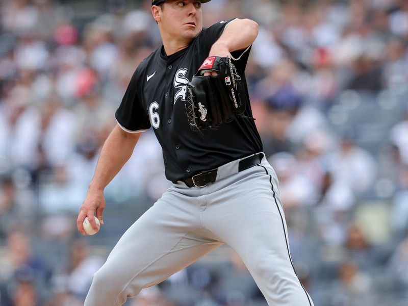 May 18, 2024; Bronx, New York, USA; Chicago White Sox starting pitcher Brad Keller (46) pitches against the New York Yankees during the first inning at Yankee Stadium. Mandatory Credit: Brad Penner-USA TODAY Sports