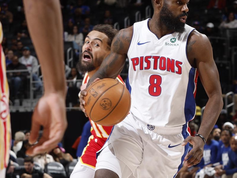 DETROIT, MI - FEBRUARY 3:  Tim Hardaway Jr. #8 of the Detroit Pistons handles the ball during the game against the Atlanta Hawks on February 3, 2025 at Little Caesars Arena in Detroit, Michigan. NOTE TO USER: User expressly acknowledges and agrees that, by downloading and/or using this photograph, User is consenting to the terms and conditions of the Getty Images License Agreement. Mandatory Copyright Notice: Copyright 2025 NBAE (Photo by Brian Sevald/NBAE via Getty Images)