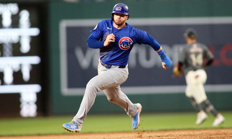 Aug 30, 2024; Washington, District of Columbia, USA; Chicago Cubs left fielder Ian Happ (8) rounds the bases to score a run during the second inning against the Washington Nationals at Nationals Park. Mandatory Credit: Daniel Kucin Jr.-USA TODAY Sports


