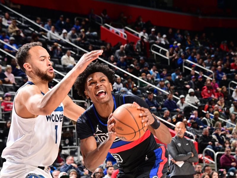 DETROIT, MI - JANUARY 17: Ausar Thompson #9 of the Detroit Pistons drives to the basket during the game against the Minnesota Timberwolves on January 17, 2024 at Little Caesars Arena in Detroit, Michigan. NOTE TO USER: User expressly acknowledges and agrees that, by downloading and/or using this photograph, User is consenting to the terms and conditions of the Getty Images License Agreement. Mandatory Copyright Notice: Copyright 2024 NBAE (Photo by Chris Schwegler/NBAE via Getty Images)