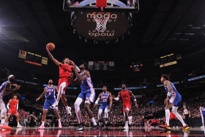 PORTLAND, OR - JANUARY 29: Anfernee Simons #1 of the Portland Trail Blazers shoots the ball during the game against the Philadelphia 76ers on January 29, 2024 at the Moda Center Arena in Portland, Oregon. NOTE TO USER: User expressly acknowledges and agrees that, by downloading and or using this photograph, user is consenting to the terms and conditions of the Getty Images License Agreement. Mandatory Copyright Notice: Copyright 2024 NBAE (Photo by Cameron Browne/NBAE via Getty Images)