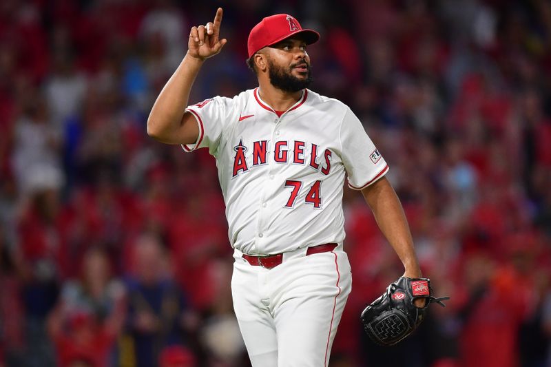 Sep 26, 2025; Anaheim, California, USA; Los Angeles Angels pitcher Kenley Jansen (74) celebrates the victory against the Houston Astros at Angel Stadium. Mandatory Credit: Gary A. Vasquez-Imagn Images