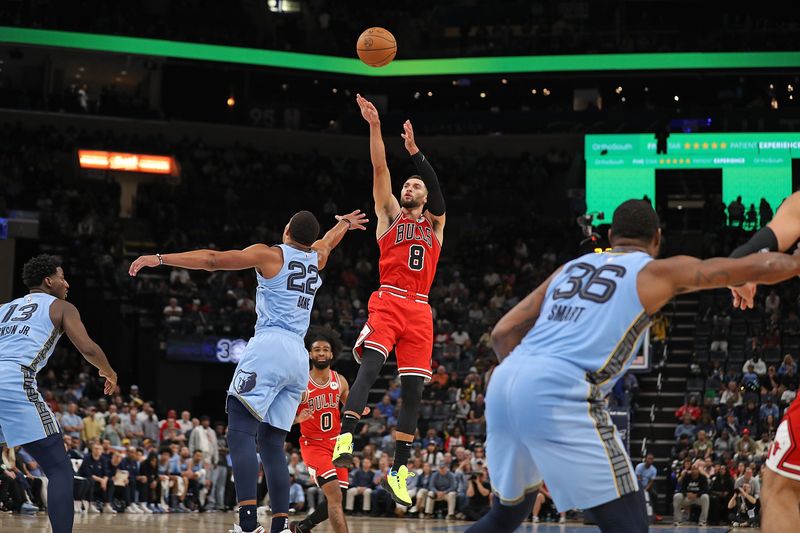 MEMPHIS, TENNESSEE - OCTOBER 28: Zach LaVine #8 of the Chicago Bulls shoots over Desmond Bane #22 of the Memphis Grizzlies during the second half at FedExForum on October 28, 2024 in Memphis, Tennessee. NOTE TO USER: User expressly acknowledges and agrees that, by downloading and or using this photograph, User is consenting to the terms and conditions of the Getty Images License Agreement. (Photo by Justin Ford/Getty Images)