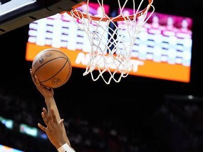 MIAMI, FLORIDA - DECEMBER 08: Isaac Okoro #35 of the Cleveland Cavaliers shoots against the Miami Heat during the first quarter at Kaseya Center on December 08, 2023 in Miami, Florida. NOTE TO USER: User expressly acknowledges and agrees that, by downloading and or using this photograph, User is consenting to the terms and condtions of the Getty Images License Agreement.  (Photo by Rich Storry/Getty Images)