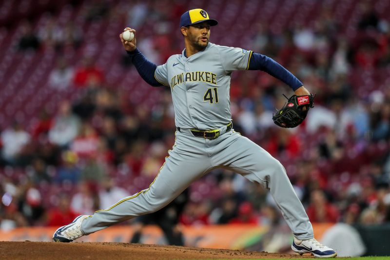 Apr 9, 2024; Cincinnati, Ohio, USA; Milwaukee Brewers starting pitcher Joe Ross (41) pitches against the Cincinnati Reds in the first inning at Great American Ball Park. Mandatory Credit: Katie Stratman-USA TODAY Sports