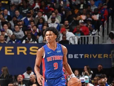 DETROIT, MI - OCTOBER 28: Ausar Thompson #9 of the Detroit Pistons handles the ball during the game against the Chicago Bulls on October 28, 2023 at Little Caesars Arena in Detroit, Michigan. NOTE TO USER: User expressly acknowledges and agrees that, by downloading and/or using this photograph, User is consenting to the terms and conditions of the Getty Images License Agreement. Mandatory Copyright Notice: Copyright 2023 NBAE (Photo by Chris Schwegler/NBAE via Getty Images)