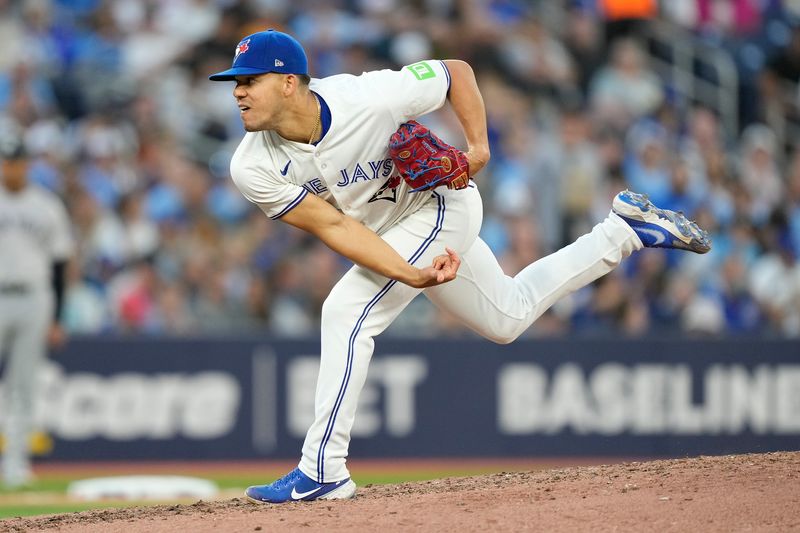 Jun 27, 2024; Toronto, Ontario, CAN; Toronto Blue Jays starting pitcher Jose Berrios (17) pitches to the New York Yankees during the sixth inning at Rogers Centre. Mandatory Credit: John E. Sokolowski-USA TODAY Sports