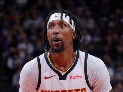 SACRAMENTO, CA - DECEMBER 2: Kentavious Caldwell-Pope #5 of the Denver Nuggets shoots a free throw during the game against the Sacramento Kings on December 2, 2023 at Golden 1 Center in Sacramento, California. NOTE TO USER: User expressly acknowledges and agrees that, by downloading and or using this Photograph, user is consenting to the terms and conditions of the Getty Images License Agreement. Mandatory Copyright Notice: Copyright 2023 NBAE (Photo by Rocky Widner/NBAE via Getty Images)