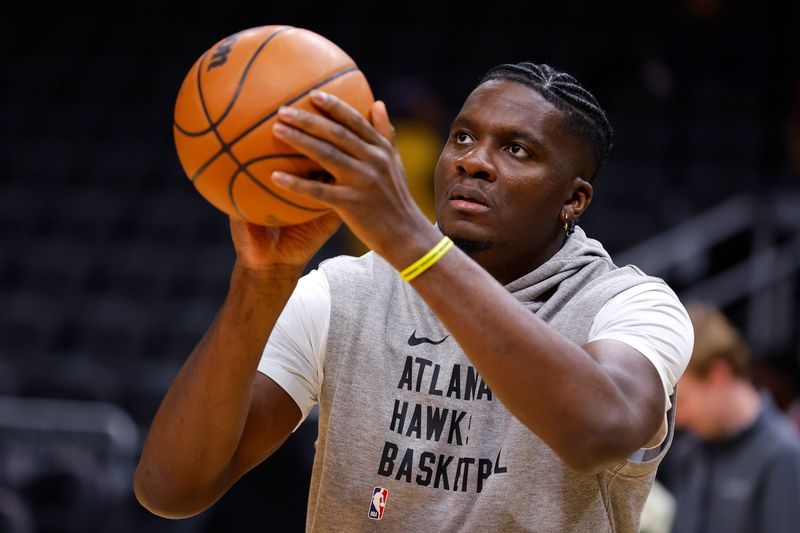 ATLANTA, GEORGIA - JANUARY 17: Clint Capela #15 of the Atlanta Hawks warms up prior to the game against the Orlando Magic at State Farm Arena on January 17, 2024 in Atlanta, Georgia. NOTE TO USER: User expressly acknowledges and agrees that, by downloading and or using this photograph, User is consenting to the terms and conditions of the Getty Images License Agreement. (Photo by Todd Kirkland/Getty Images)