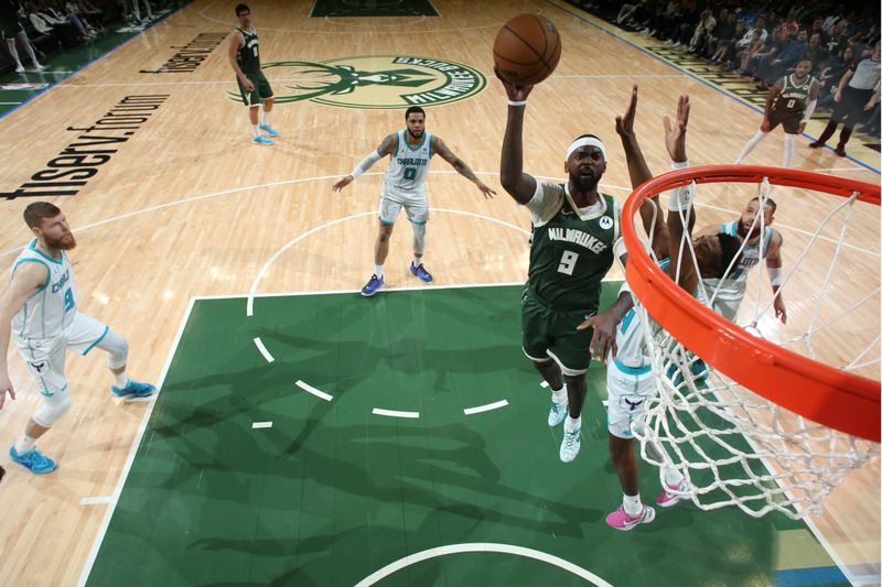 MILWAUKEE, WI - FEBRUARY 27: Bobby Portis #9 of the Milwaukee Bucks drives to the basket during the game against the Charlotte Hornets on February 27, 2024 at the Fiserv Forum Center in Milwaukee, Wisconsin. NOTE TO USER: User expressly acknowledges and agrees that, by downloading and or using this Photograph, user is consenting to the terms and conditions of the Getty Images License Agreement. Mandatory Copyright Notice: Copyright 2024 NBAE (Photo by Gary Dineen/NBAE via Getty Images).