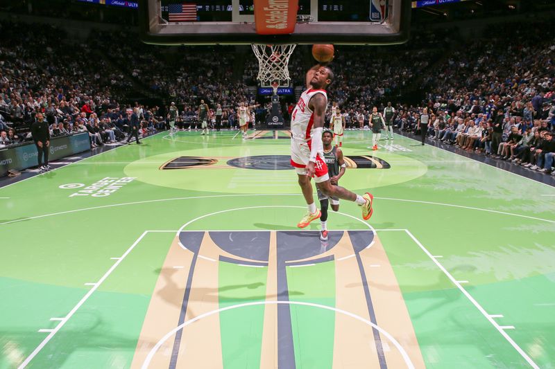 MINNEAPOLIS, MN -  NOVEMBER 26: Jalen Green #4 of the Houston Rockets dunks the ball during the game against the Minnesota Timberwolves during the Emirates NBA Cup game on November 26, 2024 at Target Center in Minneapolis, Minnesota. NOTE TO USER: User expressly acknowledges and agrees that, by downloading and or using this Photograph, user is consenting to the terms and conditions of the Getty Images License Agreement. Mandatory Copyright Notice: Copyright 2024 NBAE (Photo by David Sherman/NBAE via Getty Images)