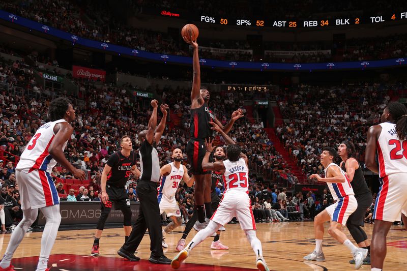 MIAMI, FL - MARCH 5: Jump ball during the game between the Detroit Pistons and the Miami Heat on March 5, 2024 at Kaseya Center in Miami, Florida. NOTE TO USER: User expressly acknowledges and agrees that, by downloading and or using this Photograph, user is consenting to the terms and conditions of the Getty Images License Agreement. Mandatory Copyright Notice: Copyright 2024 NBAE (Photo by Issac Baldizon/NBAE via Getty Images)