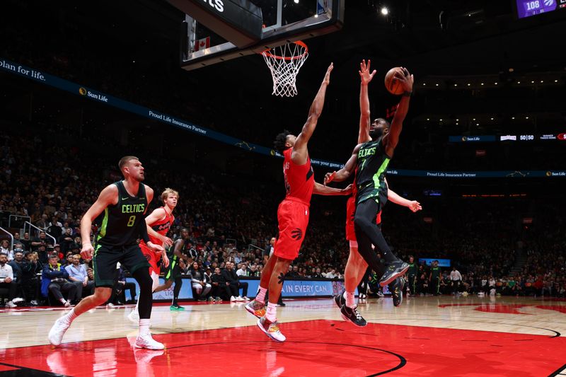 TORONTO, CANADA - JANUARY 15: Jaylen Brown #7 of the Boston Celtics drives to the basket during the game against the Toronto Raptors on January 15, 2025 at the Scotiabank Arena in Toronto, Ontario, Canada.  NOTE TO USER: User expressly acknowledges and agrees that, by downloading and or using this Photograph, user is consenting to the terms and conditions of the Getty Images License Agreement.  Mandatory Copyright Notice: Copyright 2025 NBAE (Photo by Vaughn Ridley/NBAE via Getty Images)