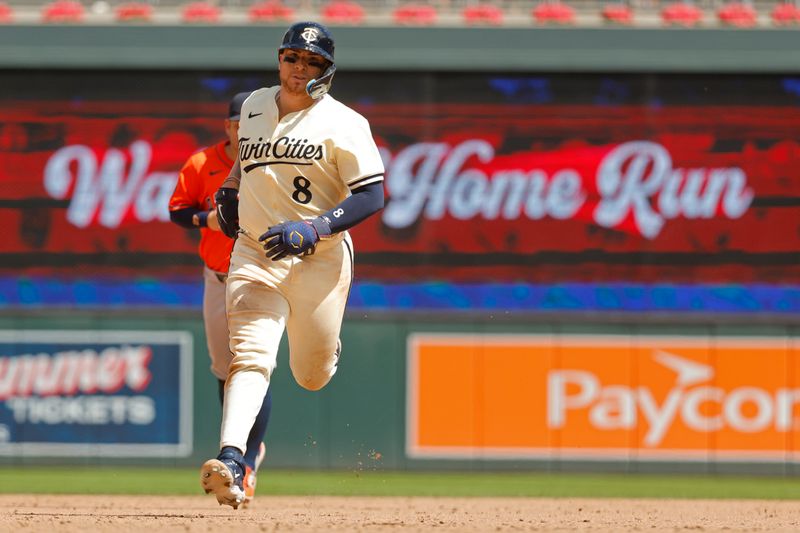 Astros Set to Unleash Stellar Performance Against Twins at Daikin Park