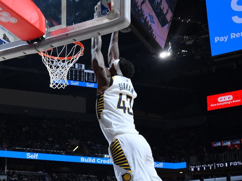 SAN ANTONIO, TX - MARCH 3: Pascal Siakam #43 of the Indiana Pacers dunks the ball during the game against the San Antonio Spurs on March 3, 2024 at the Frost Bank Center in San Antonio, Texas. NOTE TO USER: User expressly acknowledges and agrees that, by downloading and or using this photograph, user is consenting to the terms and conditions of the Getty Images License Agreement. Mandatory Copyright Notice: Copyright 2024 NBAE (Photos by Michael Gonzales/NBAE via Getty Images)