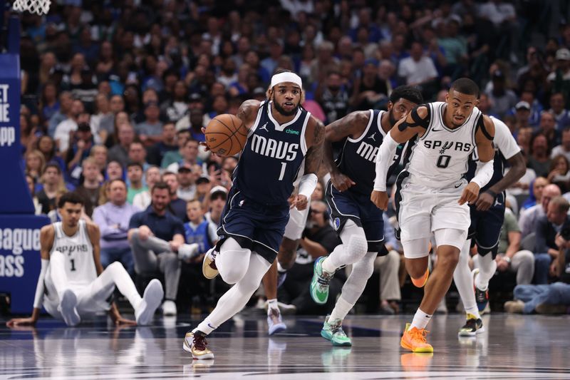 DALLAS, TX - OCTOBER 24: Jaden Hardy #1 of the Dallas Mavericks dribbles the ball during the game against the San Antonio Spurs on October 24, 2024 at American Airlines Center in Dallas, Texas. NOTE TO USER: User expressly acknowledges and agrees that, by downloading and or using this photograph, User is consenting to the terms and conditions of the Getty Images License Agreement. Mandatory Copyright Notice: Copyright 2024 NBAE (Photo by Joe Murphy/NBAE via Getty Images)