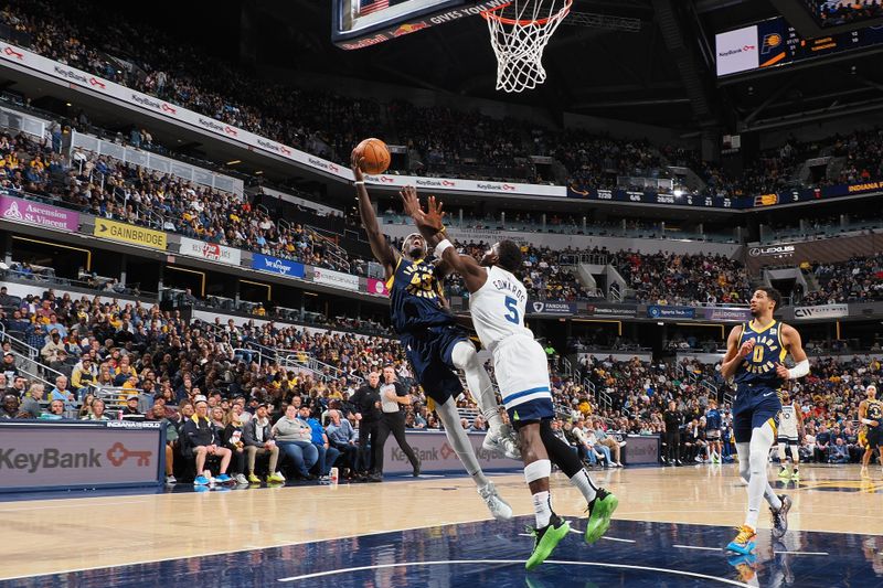 INDIANAPOLIS, IN - MARCH 24: Pascal Siakam #43 of the Indiana Pacers drives to the basket during the game against the Minnesota Timberwolves on March 24, 2025 at Gainbridge Fieldhouse in Indianapolis, Indiana. NOTE TO USER: User expressly acknowledges and agrees that, by downloading and or using this Photograph, user is consenting to the terms and conditions of the Getty Images License Agreement. Mandatory Copyright Notice: Copyright 2025 NBAE(Photo by Ron Hoskins/NBAE via Getty Images)