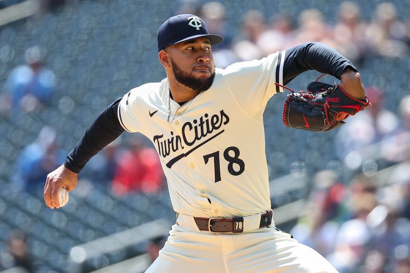 Apr 25, 2024; Minneapolis, Minnesota, USA; Minnesota Twins starting pitcher Simeon Woods Richardson (78) delivers a pitch against the Chicago White Sox during the first inning at Target Field. Mandatory Credit: Matt Krohn-USA TODAY Sports