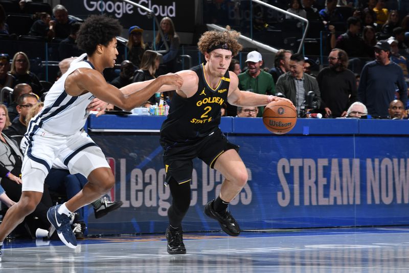 SAN FRANCISCO, CA - NOVEMBER 15: Brandin Podziemski #2 of the Golden State Warriors handles the ball during the game against the Memphis Grizzlies during the Emirates NBA Cup game on November 15, 2024 at Chase Center in San Francisco, California. NOTE TO USER: User expressly acknowledges and agrees that, by downloading and or using this photograph, user is consenting to the terms and conditions of Getty Images License Agreement. Mandatory Copyright Notice: Copyright 2024 NBAE (Photo by Noah Graham/NBAE via Getty Images)