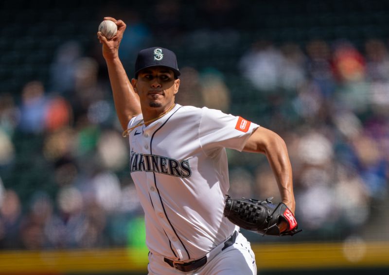 Can Astros Outshine Mariners at Daikin Park in Upcoming Clash?