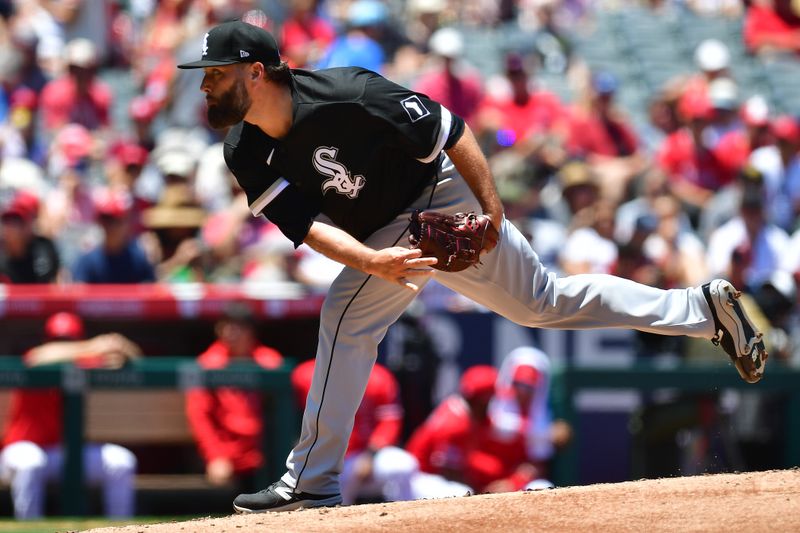 Jun 29, 2023; Anaheim, California, USA; Chicago White Sox starting pitcher Lance Lynn (33) throws against the Los Angeles Angels during the first inning at Angel Stadium. Mandatory Credit: Gary A. Vasquez-USA TODAY Sports