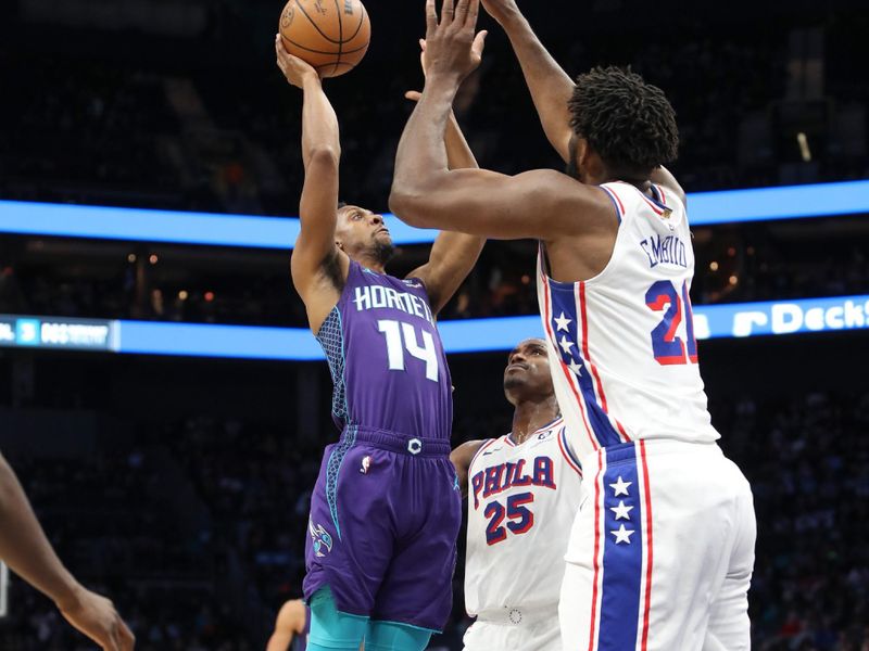 CHARLOTTE, NC - JANUARY 20:  Ish Smith #14 of the Charlotte Hornets goes to the basket during the game on January 20, 2024 at Spectrum Center in Charlotte, North Carolina. NOTE TO USER: User expressly acknowledges and agrees that, by downloading and or using this photograph, User is consenting to the terms and conditions of the Getty Images License Agreement.  Mandatory Copyright Notice:  Copyright 2024 NBAE (Photo by Brock Williams-Smith/NBAE via Getty Images)