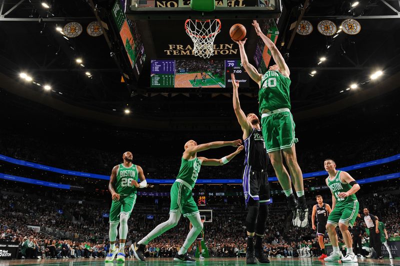 BOSTON, MA - APRIL 5:  Luke Kornet #40 of the Boston Celtics shoots the ball during the game against the Sacramento Kings on April 5, 2024 at the TD Garden in Boston, Massachusetts. NOTE TO USER: User expressly acknowledges and agrees that, by downloading and or using this photograph, User is consenting to the terms and conditions of the Getty Images License Agreement. Mandatory Copyright Notice: Copyright 2024 NBAE  (Photo by Brian Babineau/NBAE via Getty Images)