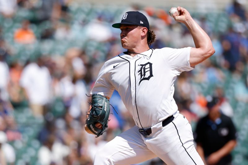 Jul 27, 2025; Detroit, Michigan, USA;  Detroit Tigers pitcher Tyler Holton (87) pitches in the seventh inning against the Toronto Blue Jays at Comerica Park. Mandatory Credit: Rick Osentoski-Imagn Images