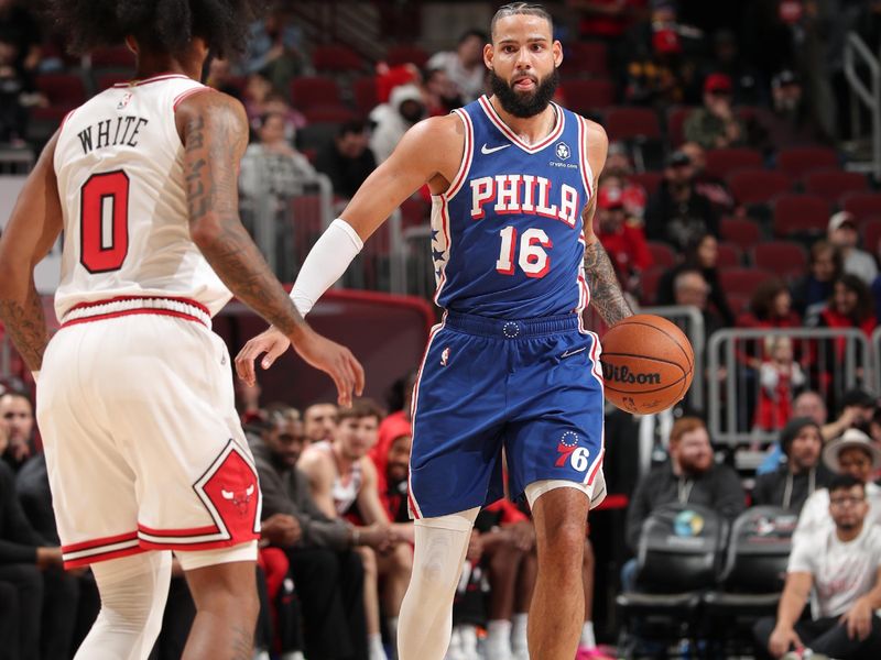 CHICAGO, IL - DECEMBER 8: Caleb Martin #16 of the Philadelphia 76ers drives to the basket during the game against the Chicago Bulls on December 8, 2024 at United Center in Chicago, Illinois. NOTE TO USER: User expressly acknowledges and agrees that, by downloading and or using this photograph, User is consenting to the terms and conditions of the Getty Images License Agreement. Mandatory Copyright Notice: Copyright 2024 NBAE (Photo by Gary Dineen/NBAE via Getty Images)