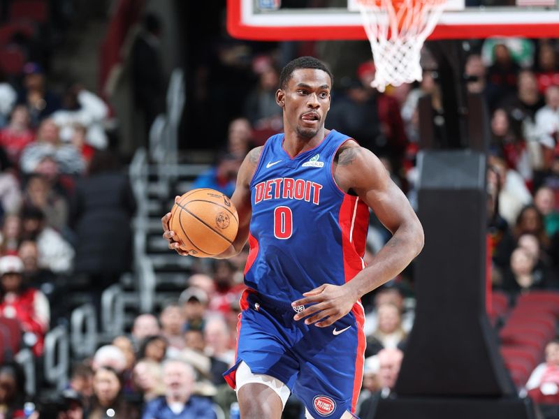 CHICAGO, IL - FEBRUARY 11: Jalen Duren #0 of the Detroit Pistons dribbles the ball during the game against the Chicago Bulls on February 11, 2025 at United Center in Chicago, Illinois. NOTE TO USER: User expressly acknowledges and agrees that, by downloading and or using this photograph, User is consenting to the terms and conditions of the Getty Images License Agreement. Mandatory Copyright Notice: Copyright 2025 NBAE (Photo by Jeff Haynes/NBAE via Getty Images)