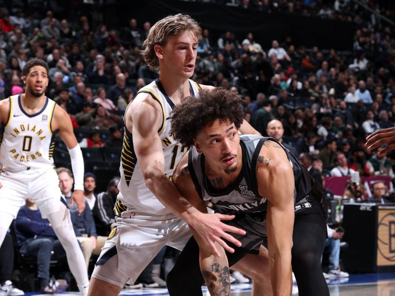 BROOKLYN, NY - DECEMBER 4: Jalen Wilson #22 of the Brooklyn Nets looks to pass the ball during the game against the Indiana Pacers on December 4, 2024 at Barclays Center in Brooklyn, New York. NOTE TO USER: User expressly acknowledges and agrees that, by downloading and or using this Photograph, user is consenting to the terms and conditions of the Getty Images License Agreement. Mandatory Copyright Notice: Copyright 2024 NBAE (Photo by Jeff Haynes/NBAE via Getty Images)