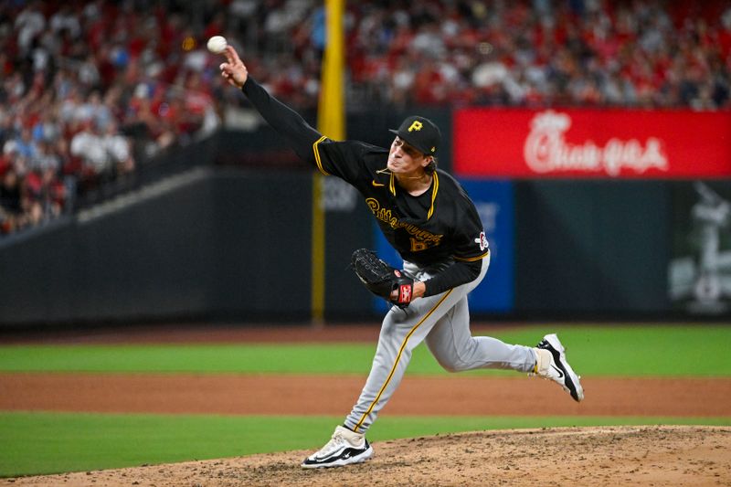 Jun 12, 2024; St. Louis, Missouri, USA;  Pittsburgh Pirates relief pitcher Kyle Nicolas (62) pitches against the St. Louis Cardinals during the seventh inning at Busch Stadium. Mandatory Credit: Jeff Curry-USA TODAY Sports