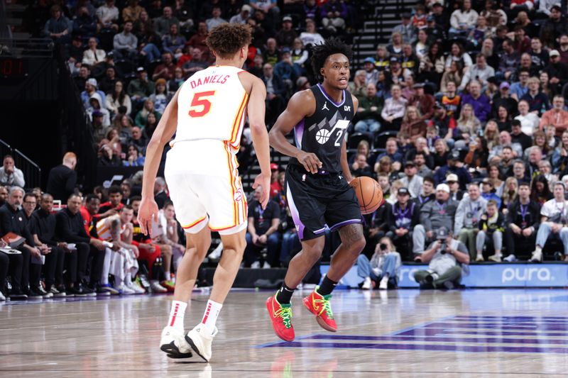 SALT LAKE CITY, UT - JANUARY 7: Collin Sexton #2 of the Utah Jazz drives to the basket during the game against the Atlanta Hawks on January 7, 2025 at Delta Center in Salt Lake City, Utah. NOTE TO USER: User expressly acknowledges and agrees that, by downloading and or using this Photograph, User is consenting to the terms and conditions of the Getty Images License Agreement. Mandatory Copyright Notice: Copyright 2025 NBAE (Photo by Melissa Majchrzak/NBAE via Getty Images)