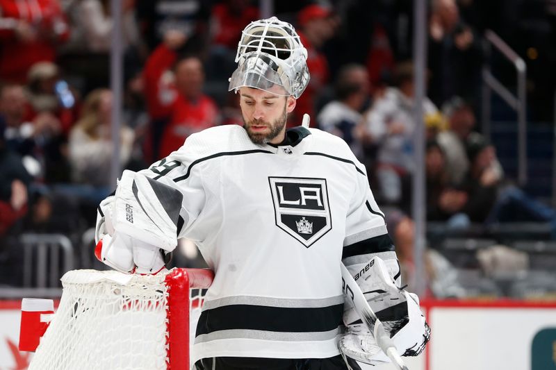 Jan 7, 2024; Washington, District of Columbia, USA; Los Angeles Kings goaltender Cam Talbot (39) reacts after allowing a goal by Washington Capitals right wing Nic Dowd (not pictured) during the second period at Capital One Arena. Mandatory Credit: Amber Searls-USA TODAY Sports