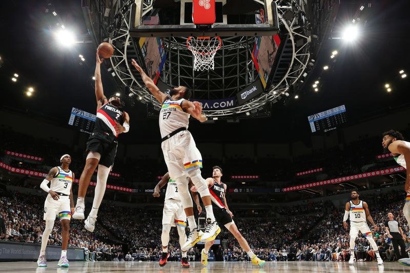 MINNEAPOLIS, MN -  APRIL 2: Trendon Watford #2 of the Portland Trail Blazers shoots the ball during the game against the Minnesota Timberwolves on April 2, 2023 at Target Center in Minneapolis, Minnesota. NOTE TO USER: User expressly acknowledges and agrees that, by downloading and or using this Photograph, user is consenting to the terms and conditions of the Getty Images License Agreement. Mandatory Copyright Notice: Copyright 2023 NBAE (Photo by David Sherman/NBAE via Getty Images)