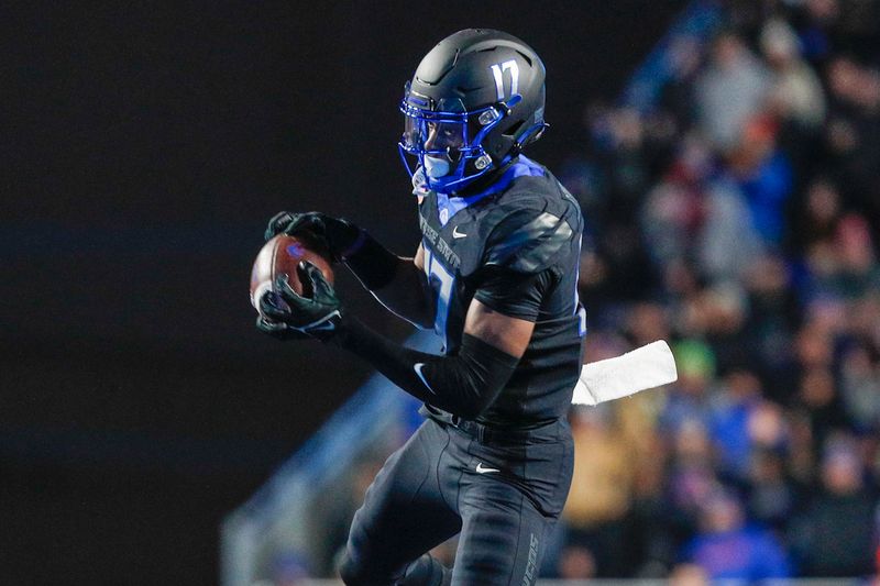 Nov 11, 2023; Boise, Idaho, USA;  Boise State Broncos wide receiver Prince Strachan (17) catches the ball during the first half against the New Mexico Lobos at Albertsons Stadium. Mandatory Credit: Brian Losness-USA TODAY Sports




