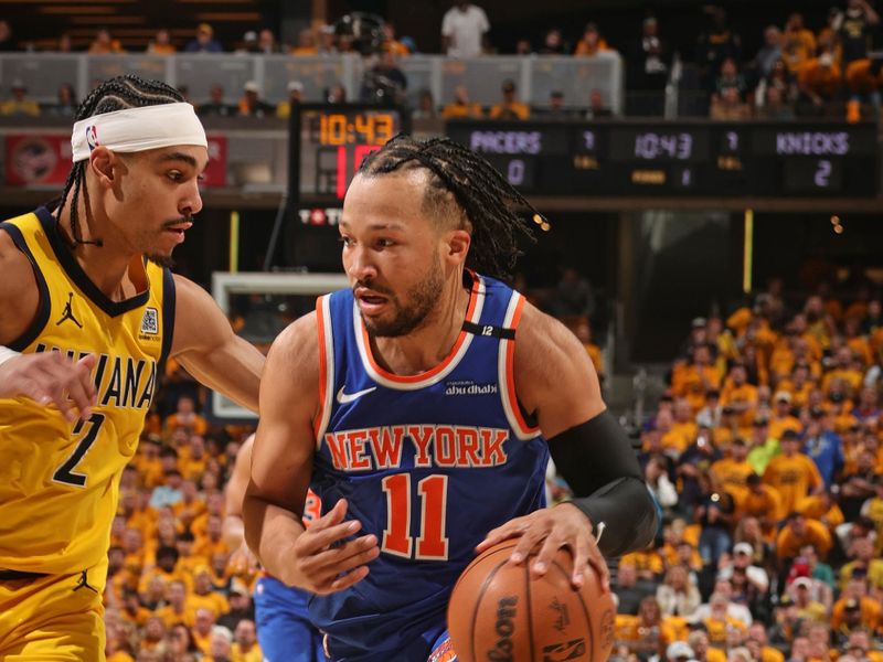 INDIANAPOLIS, IN - MAY 25:  Jalen Brunson #11 of the New York Knicks dribbles the ball during the game against the Indiana Pacers  during Game 3 of the 2025 Eastern Conference Finals on May 25, 2025 at Gainbridge Fieldhouse in Indianapolis, Indiana. NOTE TO USER: User expressly acknowledges and agrees that, by downloading and or using this Photograph, user is consenting to the terms and conditions of the Getty Images License Agreement. Mandatory Copyright Notice: Copyright 2025 NBAE (Photo by Nathaniel S. Butler/NBAE via Getty Images)