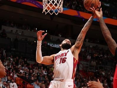 MIAMI, FL - DECEMBER 14: Caleb Martin #16 of the Miami Heat grabs a rebound during the game against the Chicago Bulls on December 14, 2023 at Miami-Dade Arena in Miami, Florida. NOTE TO USER: User expressly acknowledges and agrees that, by downloading and or using this Photograph, user is consenting to the terms and conditions of the Getty Images License Agreement. Mandatory Copyright Notice: Copyright 2023 NBAE (Photo by Issac Baldizon/NBAE via Getty Images)