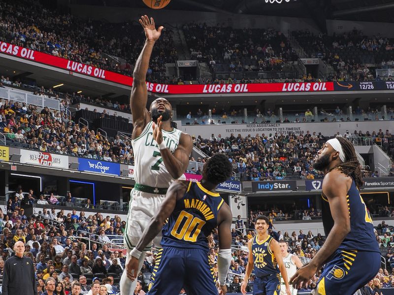 INDIANAPOLIS, IN - OCTOBER 30: Jaylen Brown #7 of the Boston Celtics shoots the ball during the game on October 30, 2024 at Gainbridge Fieldhouse in Indianapolis, Indiana. NOTE TO USER: User expressly acknowledges and agrees that, by downloading and or using this Photograph, user is consenting to the terms and conditions of the Getty Images License Agreement. Mandatory Copyright Notice: Copyright 2024 NBAE (Photo by Ron Hoskins/NBAE via Getty Images)