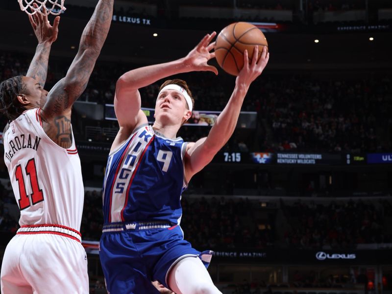 CHICAGO, IL - FEBRUARY 3: Kevin Huerter #9 of the Sacramento Kings drives to the basket during the game against the Chicago Bulls on February 3, 2024 at United Center in Chicago, Illinois. NOTE TO USER: User expressly acknowledges and agrees that, by downloading and or using this photograph, User is consenting to the terms and conditions of the Getty Images License Agreement. Mandatory Copyright Notice: Copyright 2024 NBAE (Photo by Jeff Haynes/NBAE via Getty Images)