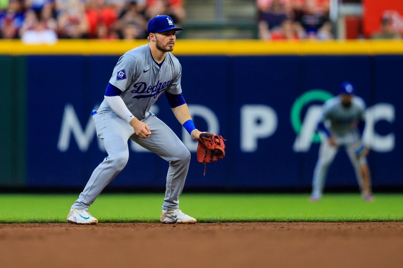 May 24, 2024; Cincinnati, Ohio, USA; Los Angeles Dodgers second baseman Gavin Lux (9) prepares for the pitch in the fourth inning against the Cincinnati Reds at Great American Ball Park. Mandatory Credit: Katie Stratman-USA TODAY Sports