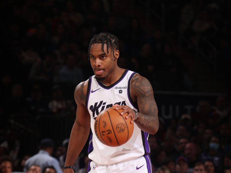 NEW YORK, NY - APRIL 4: Davion Mitchell #15 of the Sacramento Kings dribbles the ball during the game against the New York Knicks on April 4, 2024 at Madison Square Garden in New York City, New York.  NOTE TO USER: User expressly acknowledges and agrees that, by downloading and or using this photograph, User is consenting to the terms and conditions of the Getty Images License Agreement. Mandatory Copyright Notice: Copyright 2024 NBAE  (Photo by Nathaniel S. Butler/NBAE via Getty Images)